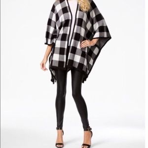 Kensie Buffalo Check Plaid Wrap/Poncho
